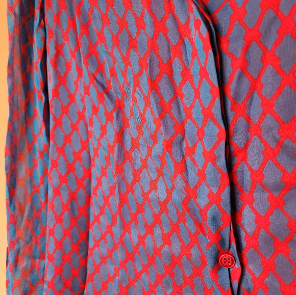 MISS WU BUTTON DOWN - Picture 3 of 4